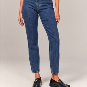 Abercrombie & Fitch High Rise Mom Jean